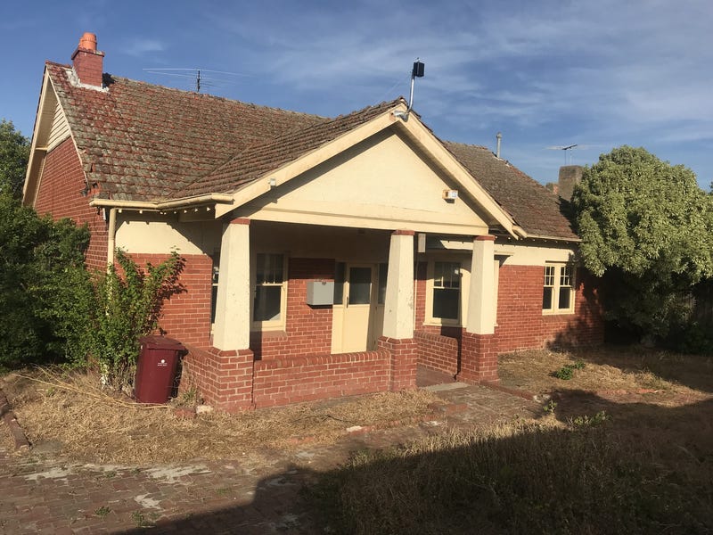5BR solid Brick House in great location available NOW!