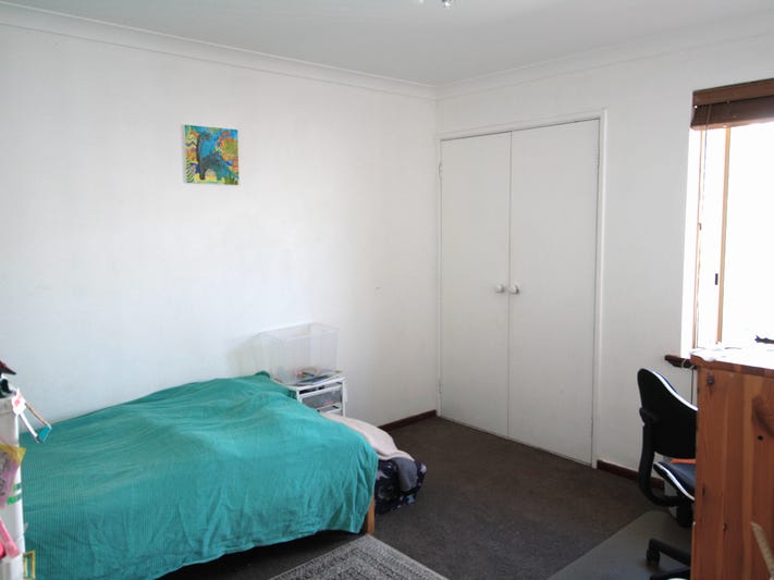 LEASED – Large Family or 8
