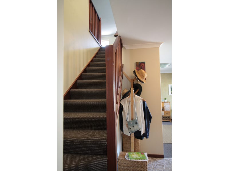 LEASED – Large Family or 9