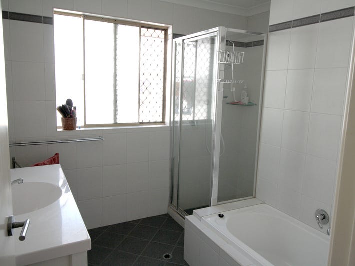 LEASED – Large Family or 16