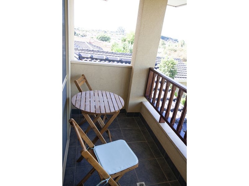 LEASED – Large Family or 17