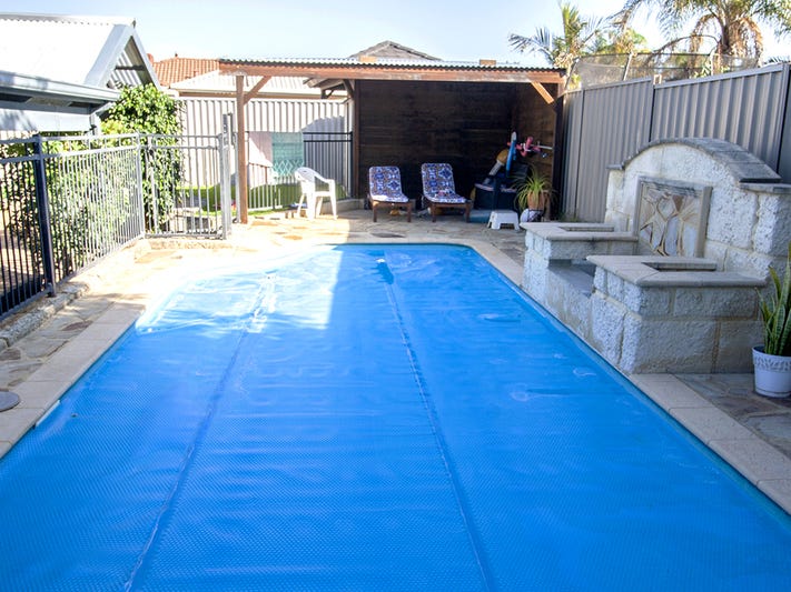 LEASED – Large Family or 23