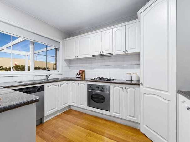 High Quality 3 Bedrooms Single 4