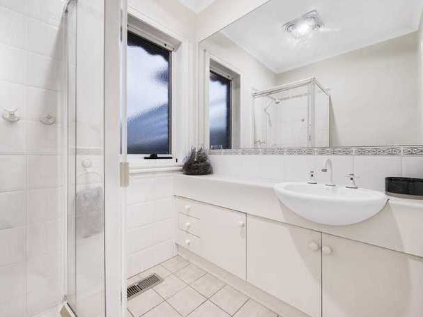 High Quality 3 Bedrooms Single 9