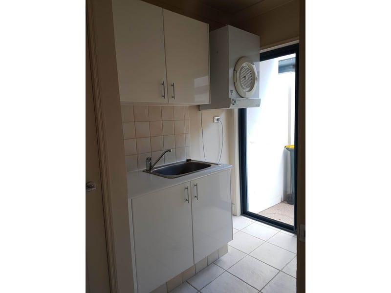 3 BEDROOM TOWNHOUSE IN THE 5