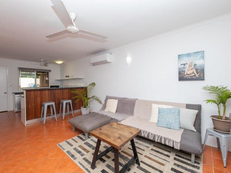 Villa in The Gardens