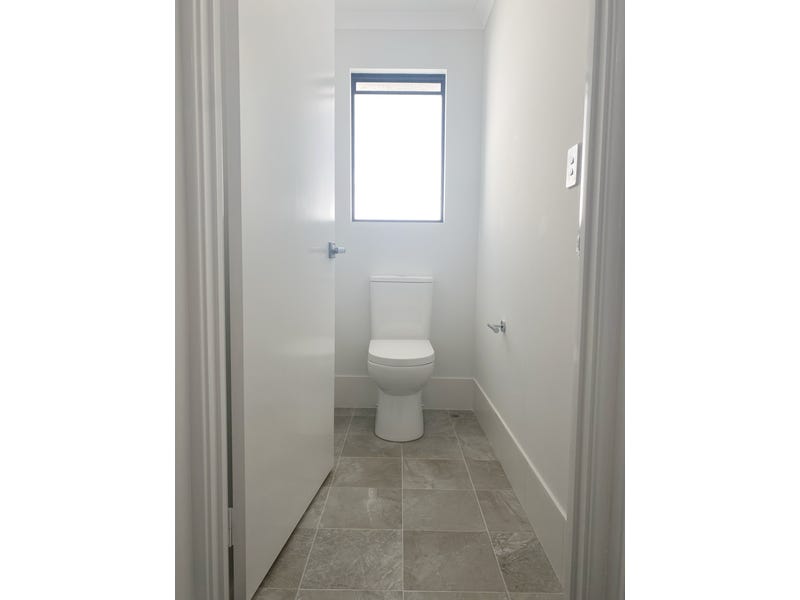 Brand new modern home 7