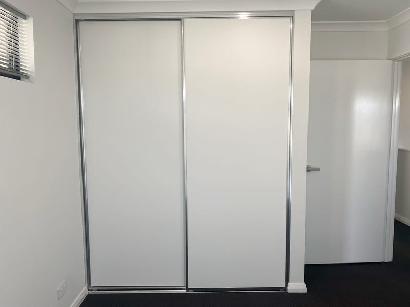Brand new modern home 12