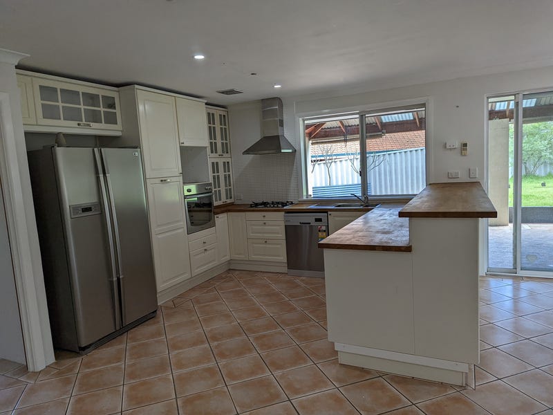 House in Prime Location and 3