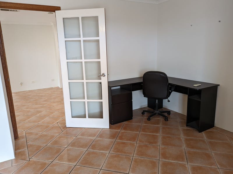 House in Prime Location and 10