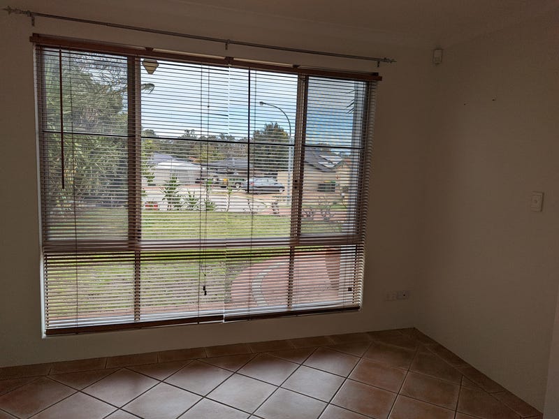 House in Prime Location and 11