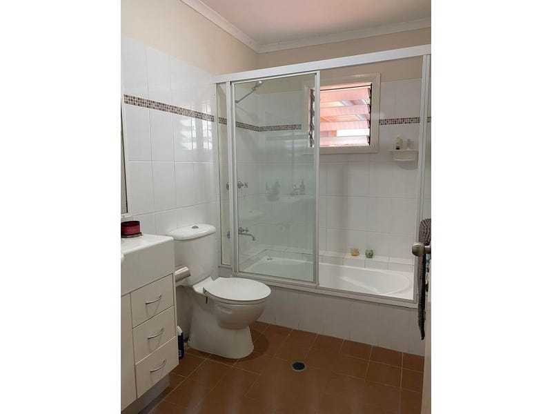 Three bedroom duplex with large 8