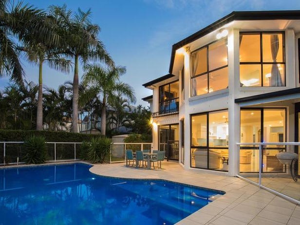 GREAND MODERN HOME FOR RENT 2
