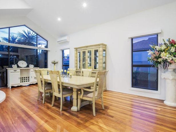 GREAND MODERN HOME FOR RENT 12