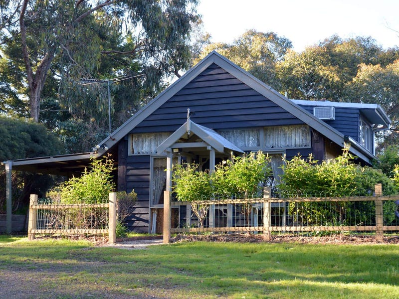 Nearly 3 acre property in 13
