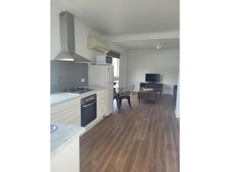 ACROSS THE ROAD FROM FLINDERS