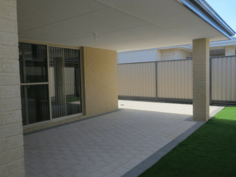 Modern family home in a 14