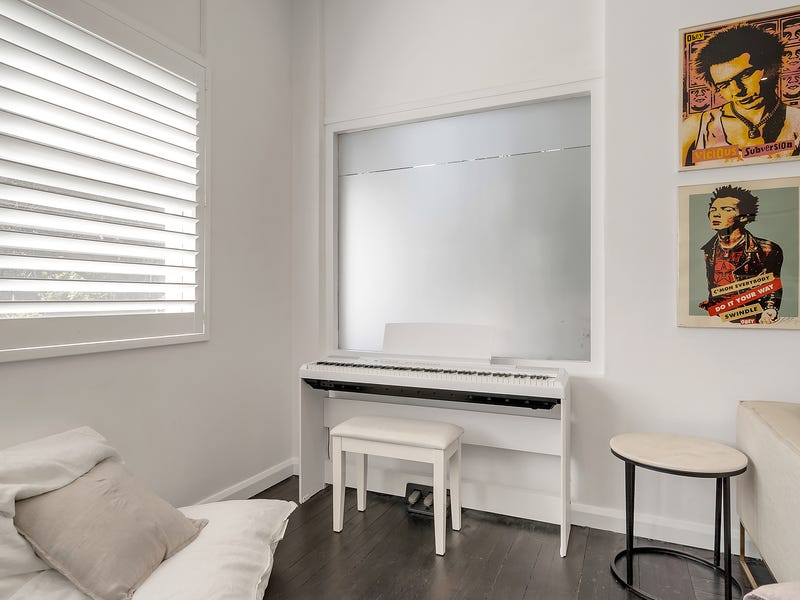 Spacious Eastern Suburbs Family Residence 19