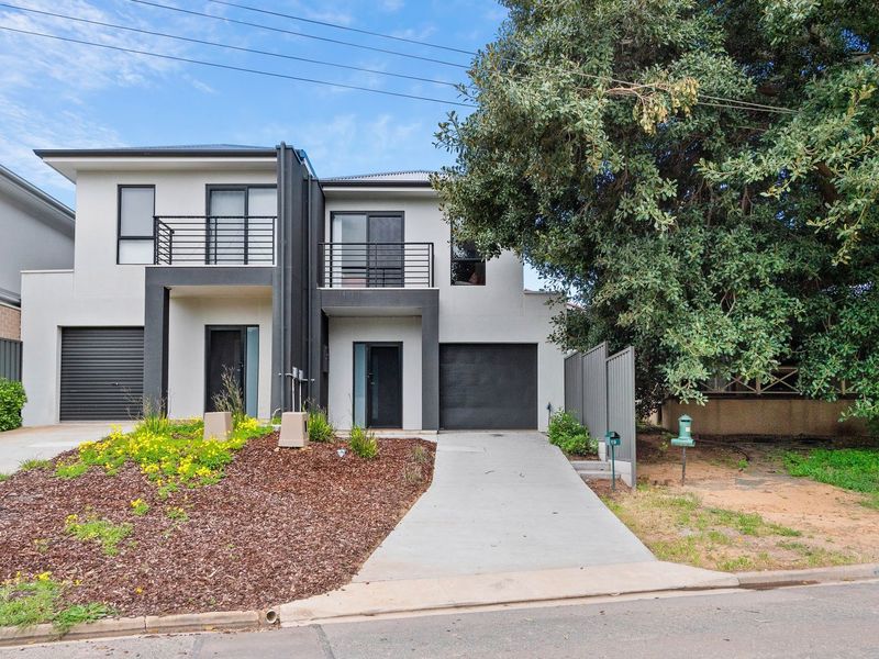 Stylish, light filled, low maintenance 14
