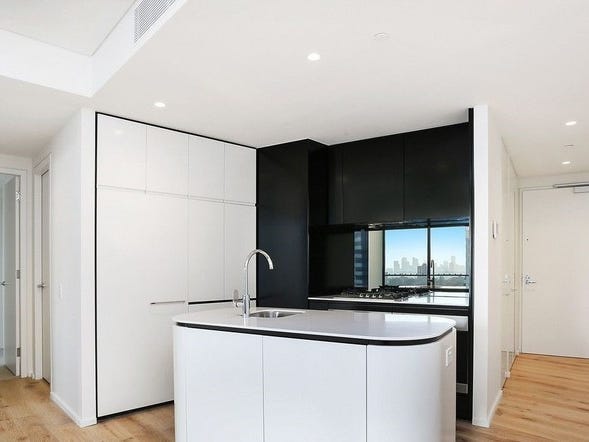 Stunning Harbour Views – In 3