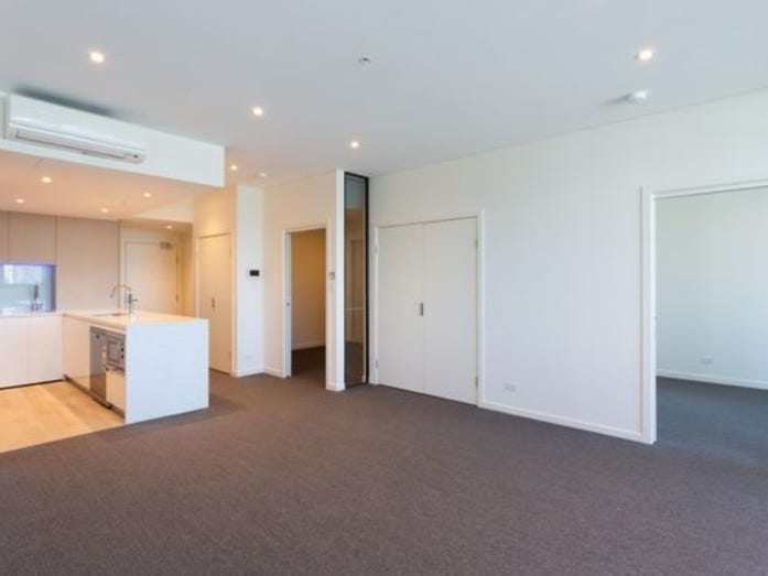 LARGE, CLEAN, BRIGHT and MODERN 15