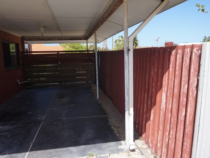 LEASED – Spacious, fully renovated, 2