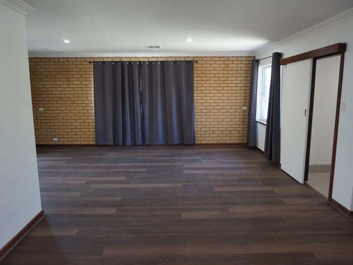 LEASED – Spacious, fully renovated, 21