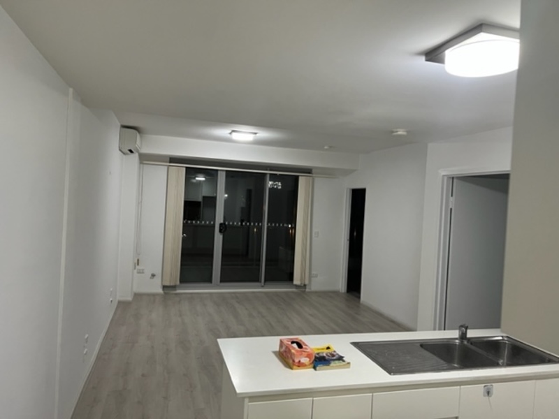 Apartment with Great Amenities Nearby 22