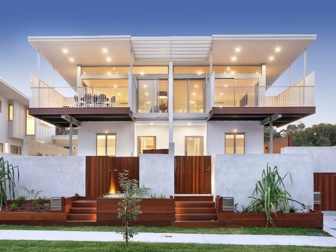 Stunning White & Timber Colour 15