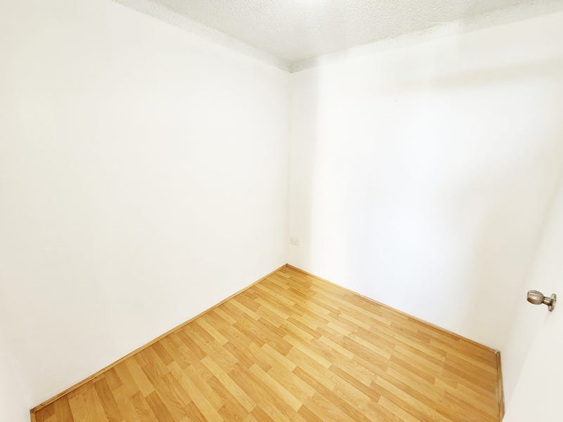Top Floor Prime Location 6