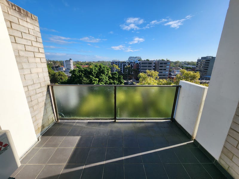 Top Floor Prime Location 9