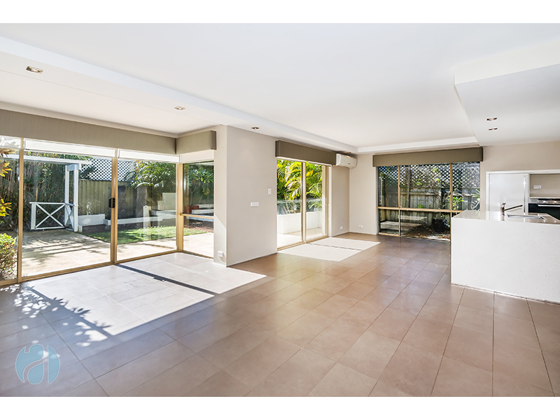 Peppermint Grove |Available March | 11