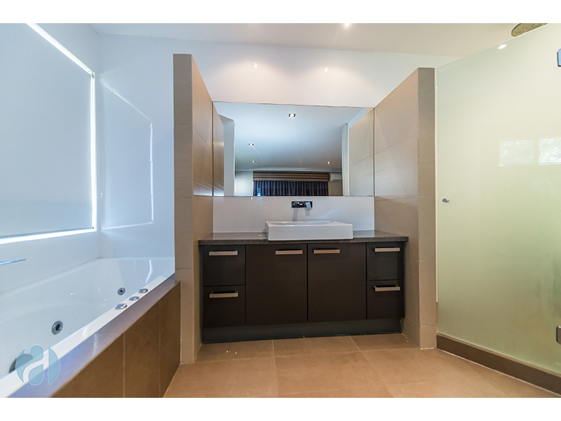 Peppermint Grove |Available March | 20