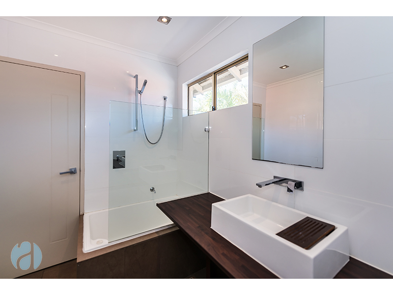 Peppermint Grove |Available March | 23