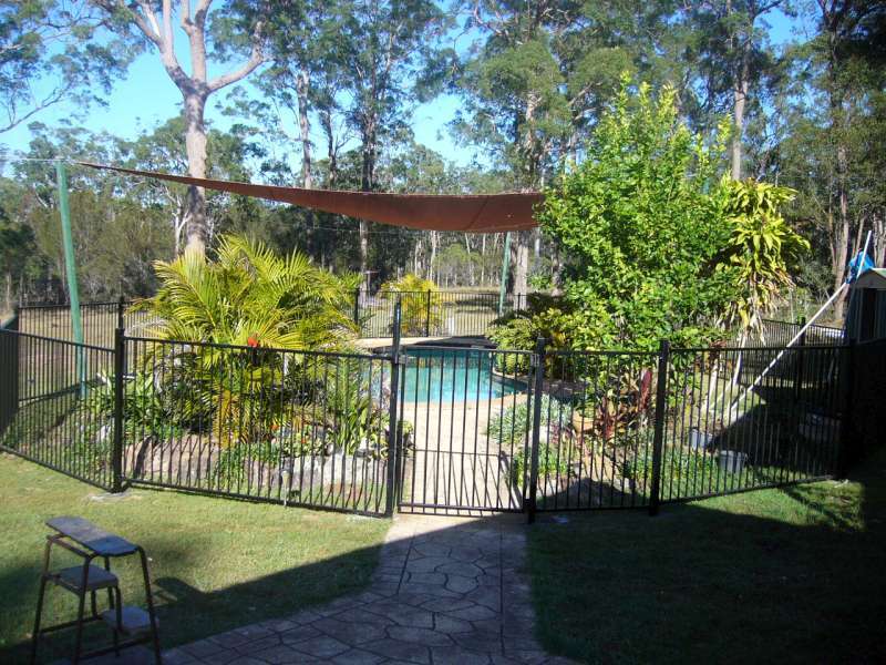 Secluded & Private 9