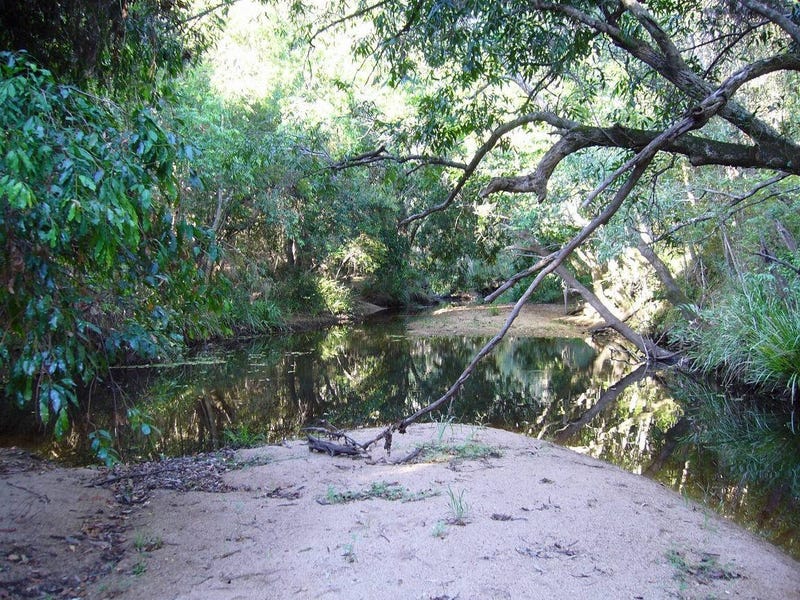 Secluded & Private 13