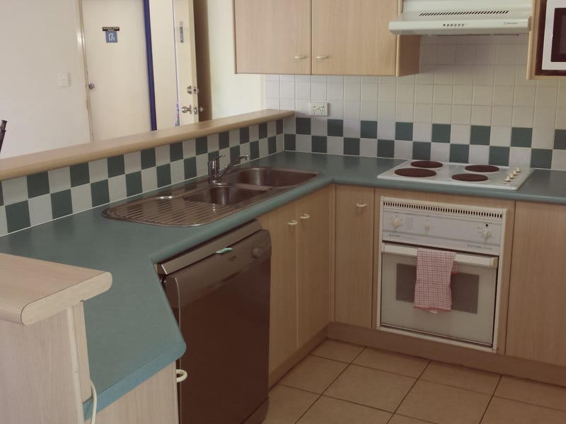 SOLD Broadwaters best location. Fully 5