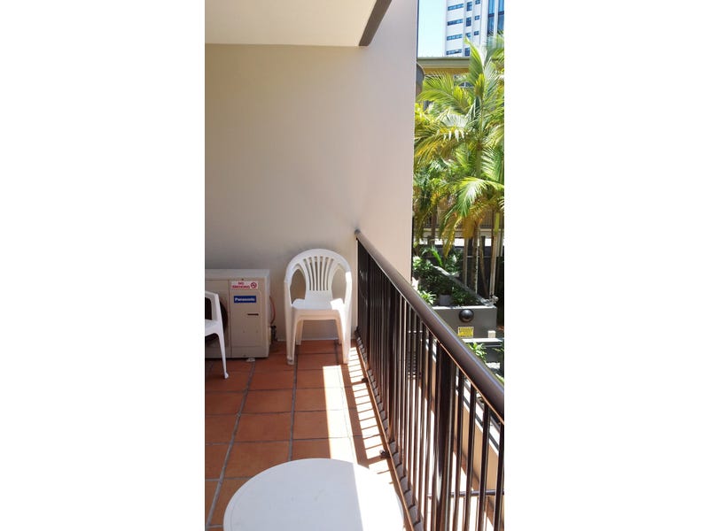 SOLD Broadwaters best location. Fully 8