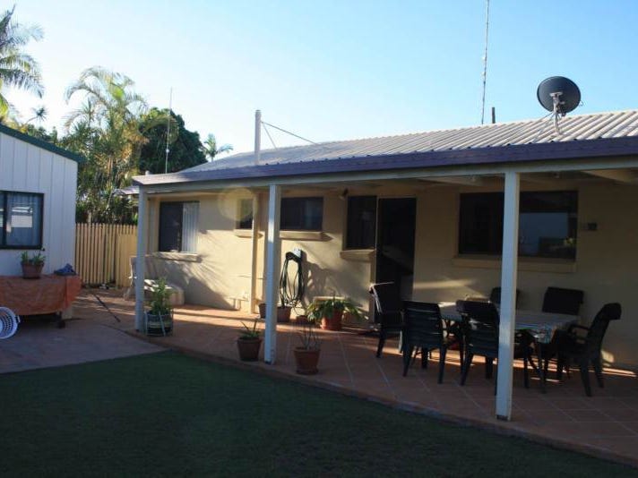 super location @wurtulla! -mins. walk 7
