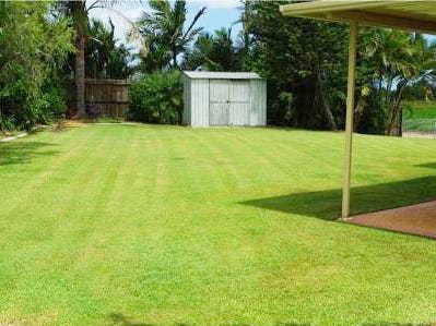Ideally located for commuters to 7