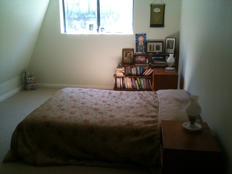 Quiet bush retreat 11