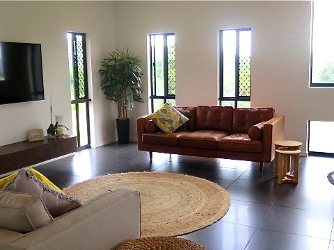 Private Modern Spectacular New Home 16