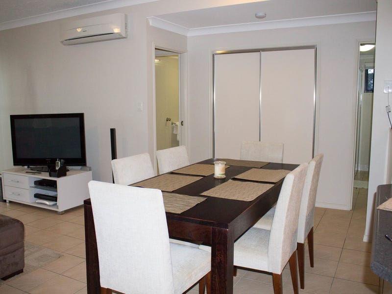 Spacious Modern Redlynch Unit 4
