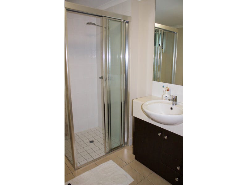Spacious Modern Redlynch Unit 14