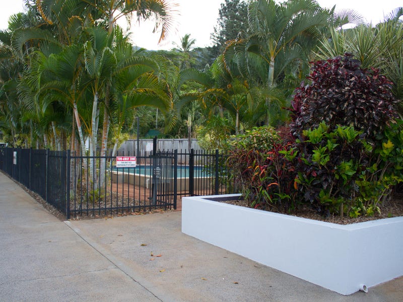 Spacious Modern Redlynch Unit 19