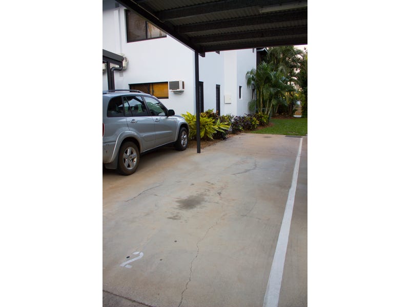Spacious Modern Redlynch Unit 22
