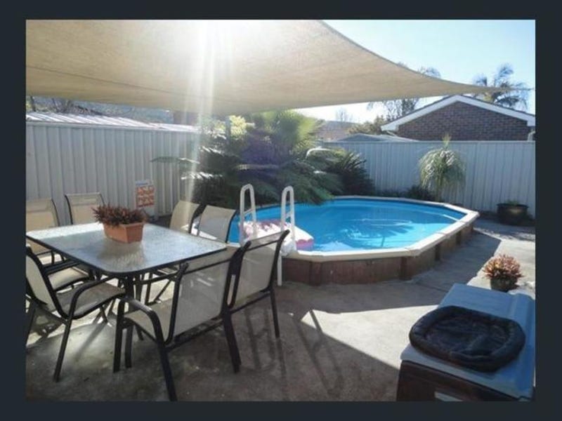 Owner motivated to sell! 2