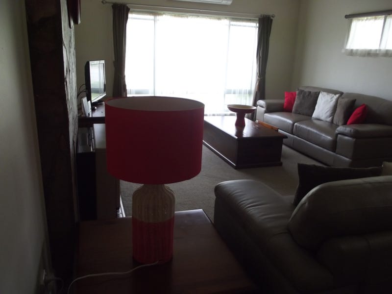 Enjoy this lovely home 5