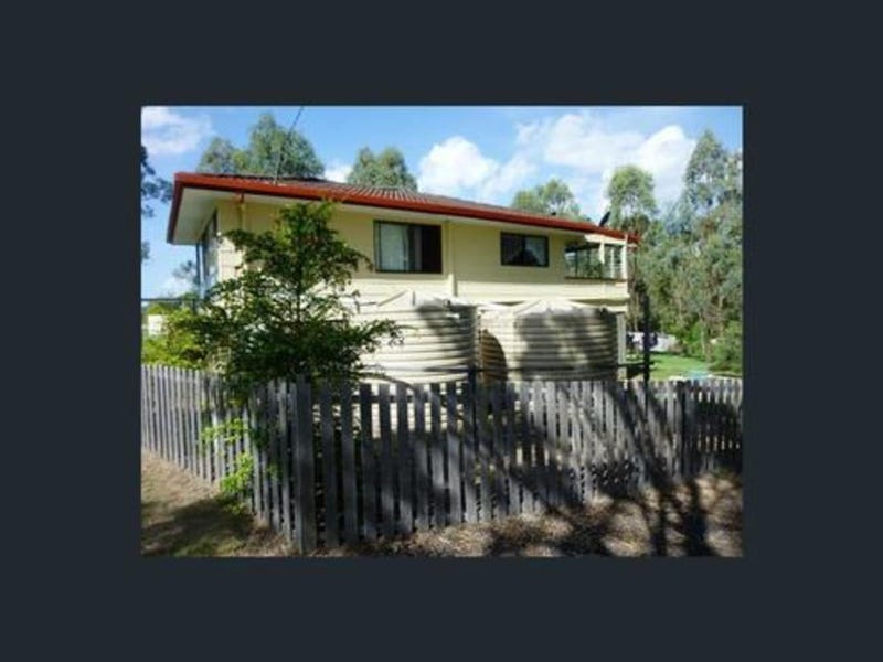 Great Home Located in a 10