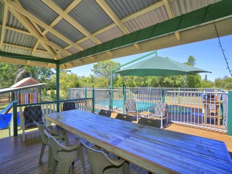 QUEENSLANDER ON ACREAGE RIGHT IN 14